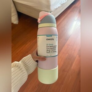 Owala 40 oz Water Bottle